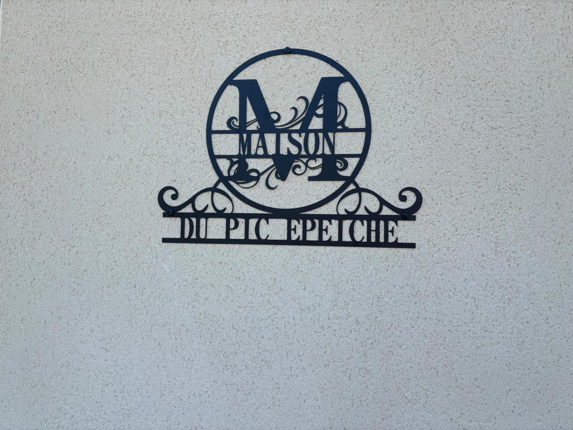 Maison Du Pic Epeiche Malemort Buitenkant foto
